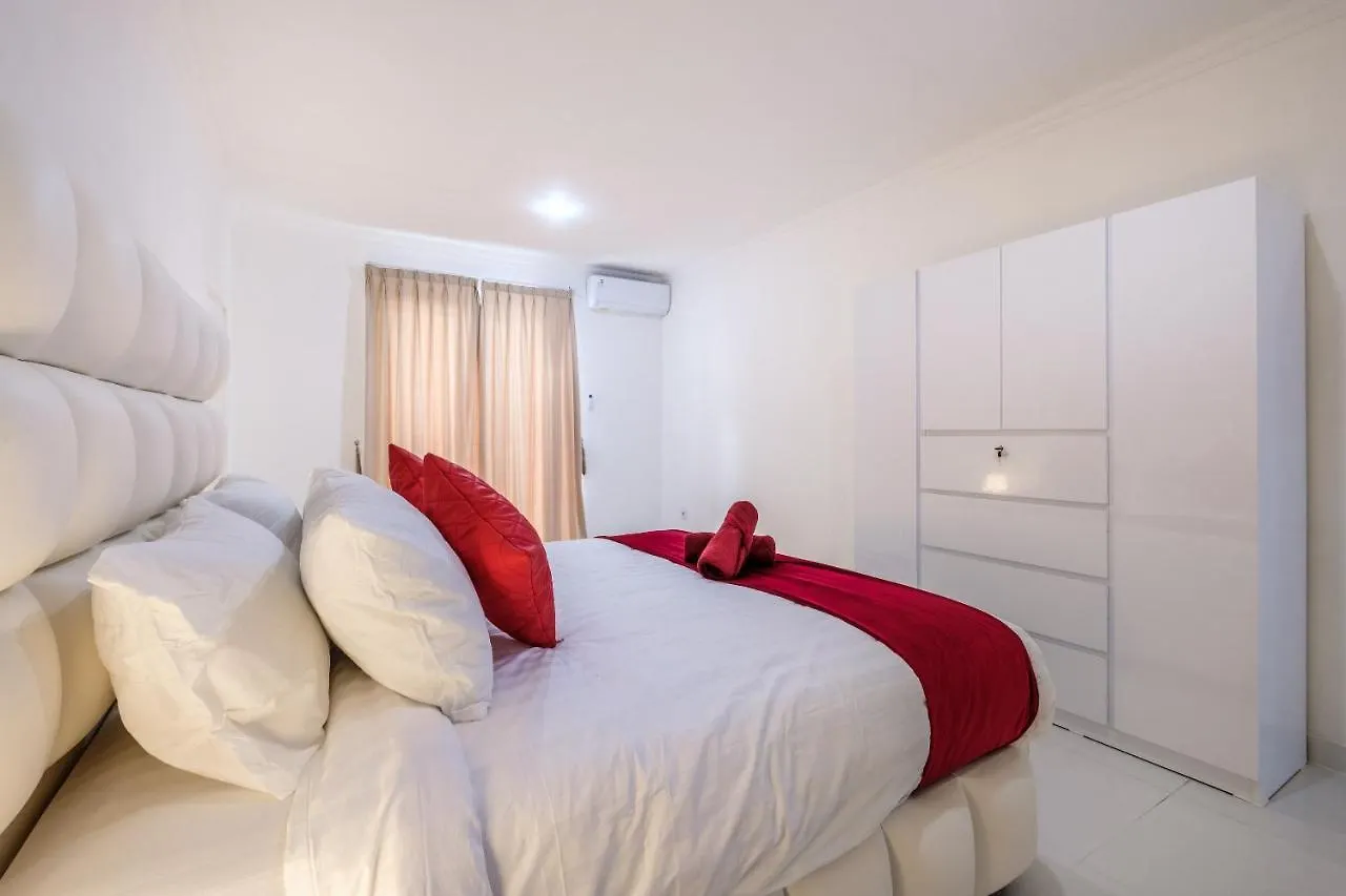 Luxury Minimalist Villa White Angel In Seminyak