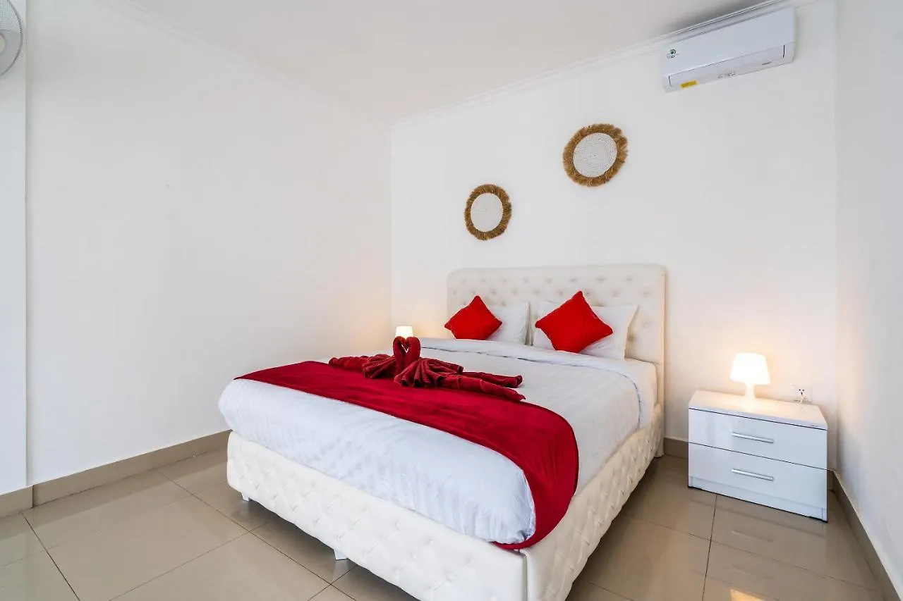Luxury Minimalist Villa White Angel In Seminyak