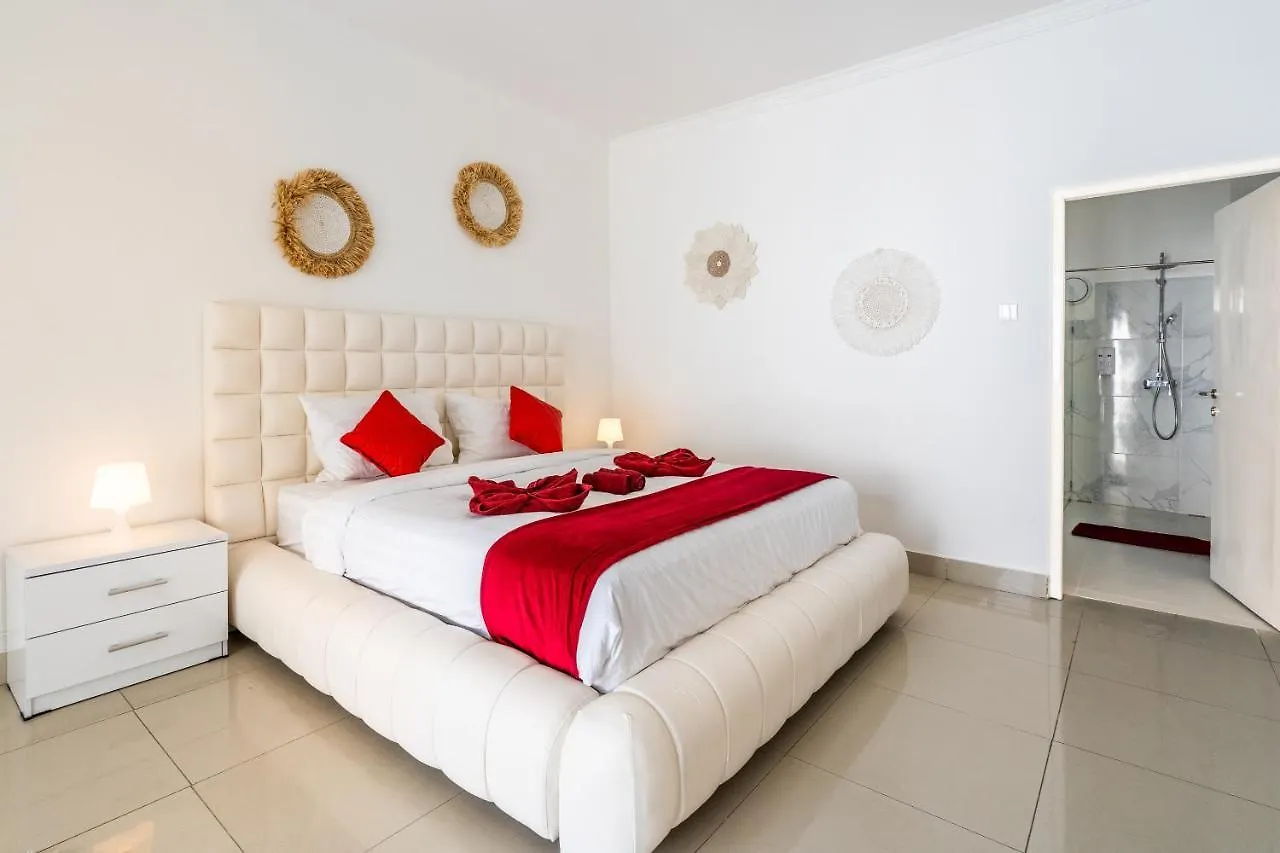 Luxury Minimalist Villa White Angel In Seminyak