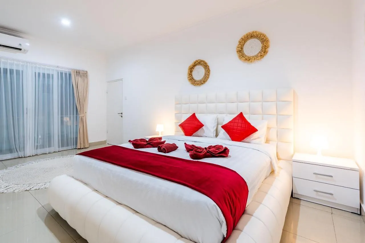Luxury Minimalist Villa White Angel In Seminyak