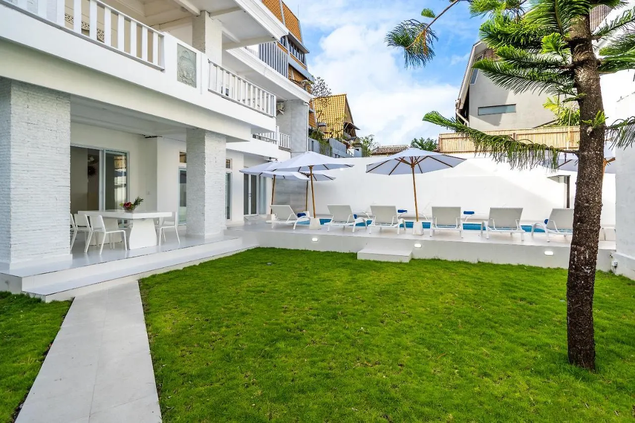 Luxury Minimalist Villa White Angel In Seminyak 세미냑