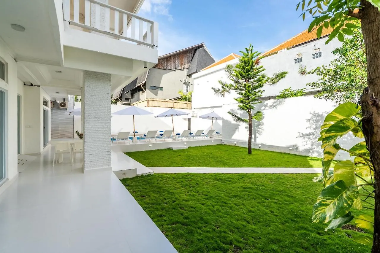 Luxury Minimalist Villa White Angel In Seminyak